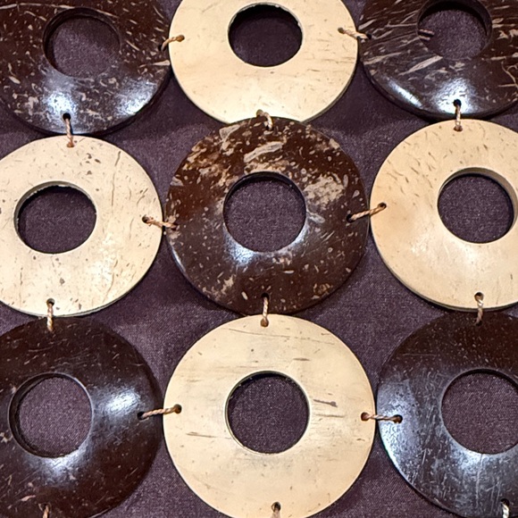 Brown and Tan wood Beaded Women's Bag - Picture 6 of 10